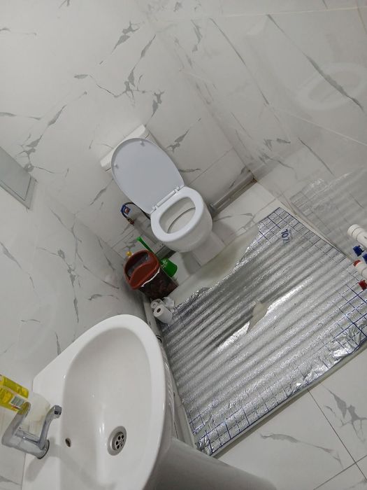 Srochna Yangi Darxonda Kvartira arendaga 200$