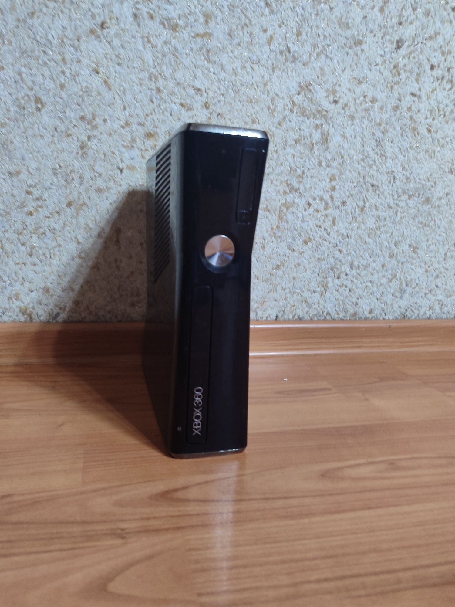 XBOX 360 Elite..