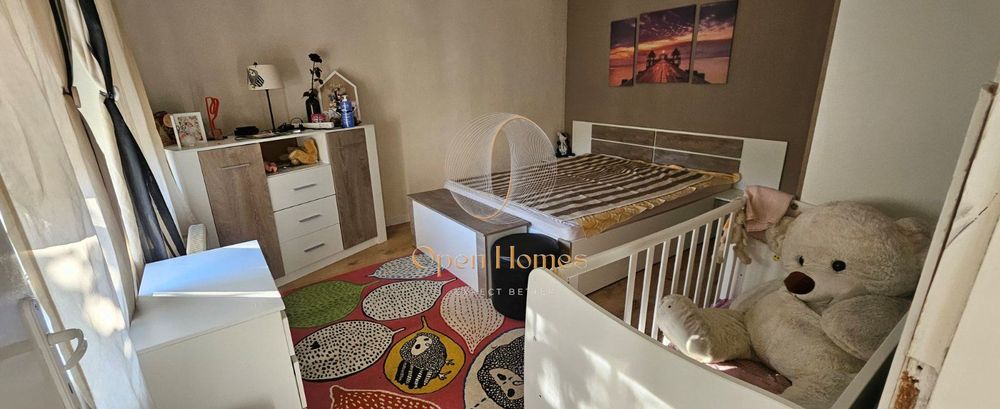 Къща в Пловдив, област-с.Черноземен