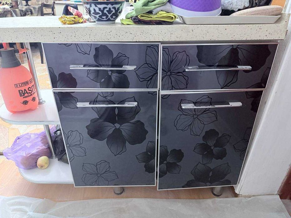 Продается кухонная мебель