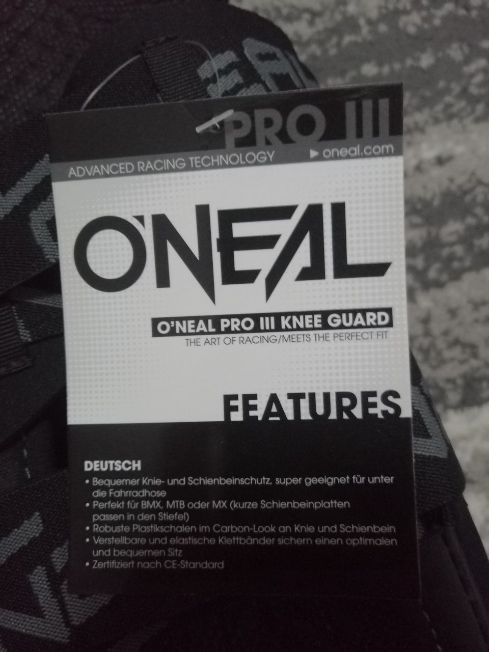 Genunchiere O'neal PRO III carbon look NO I!!