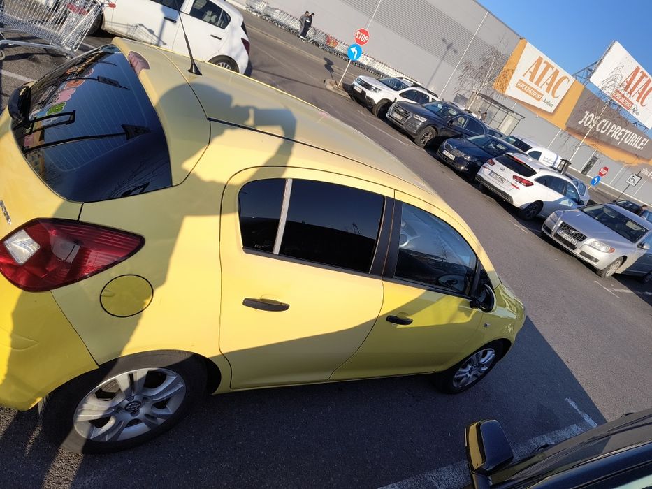 Vând Opel Corsa D cutie de viteze defectă