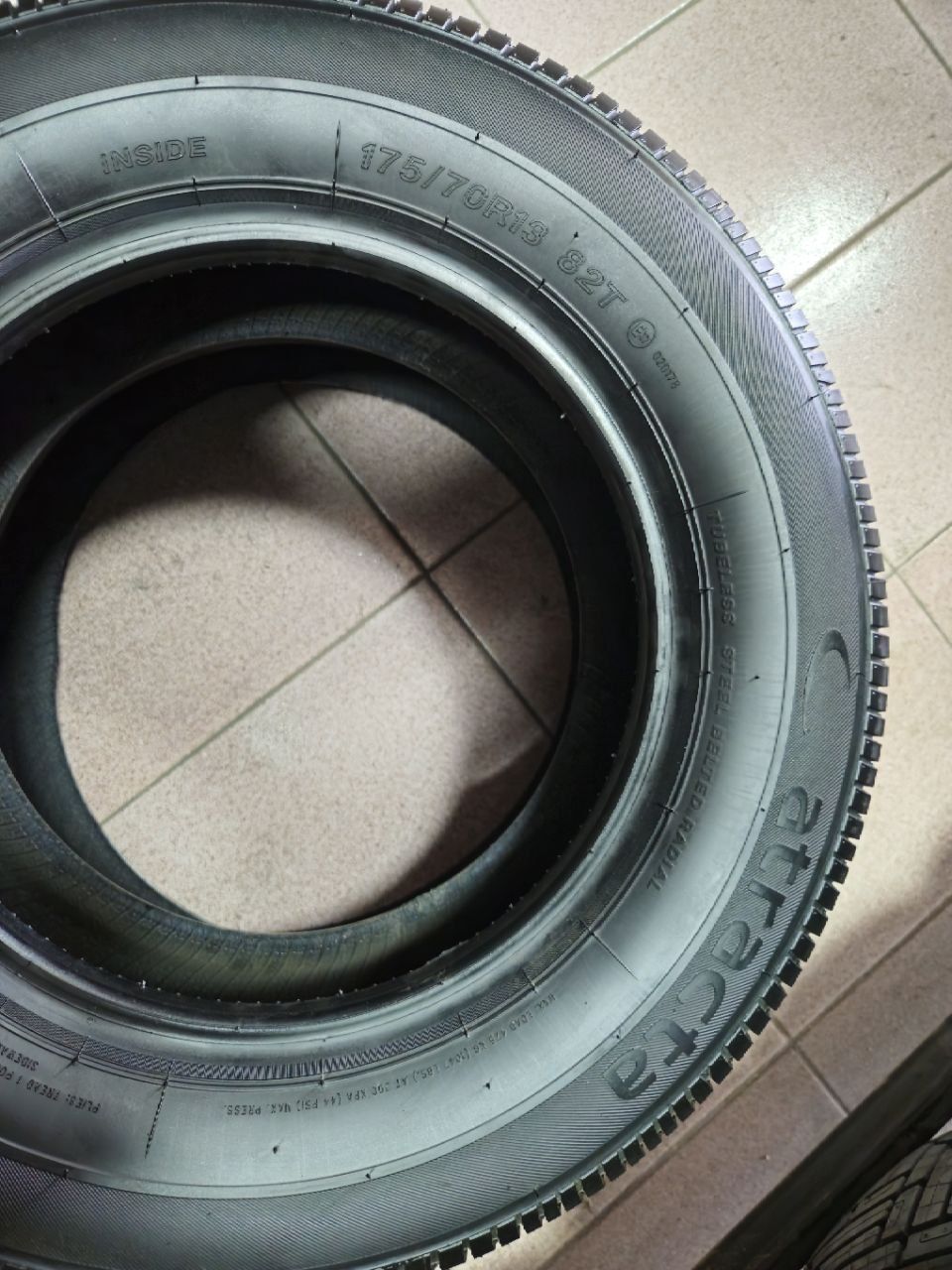 Lassa atracta 175/70/13 made in Turkeya