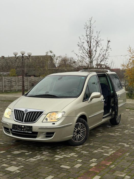 Lancia Phrdra 2.2 Diesel 7 locuri Cutie Automata