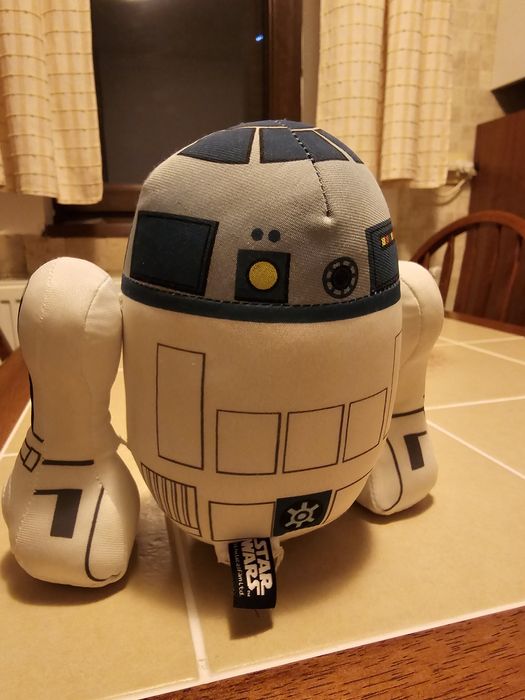 Jucarie de plus Star Wars - R2D2, cu sunete 19 cm