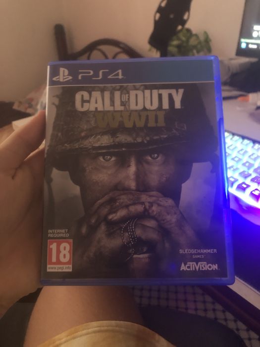 Call of duty wwll nu trimit prin curier doar fata in fata