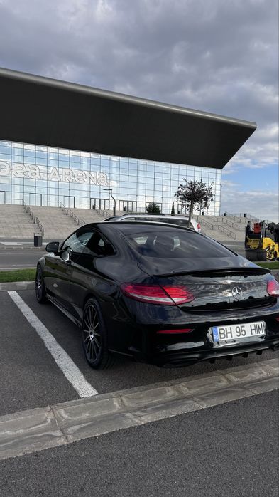 Mercedes-Benz C 220 d Coupe 9G-TRONIC AMG Line