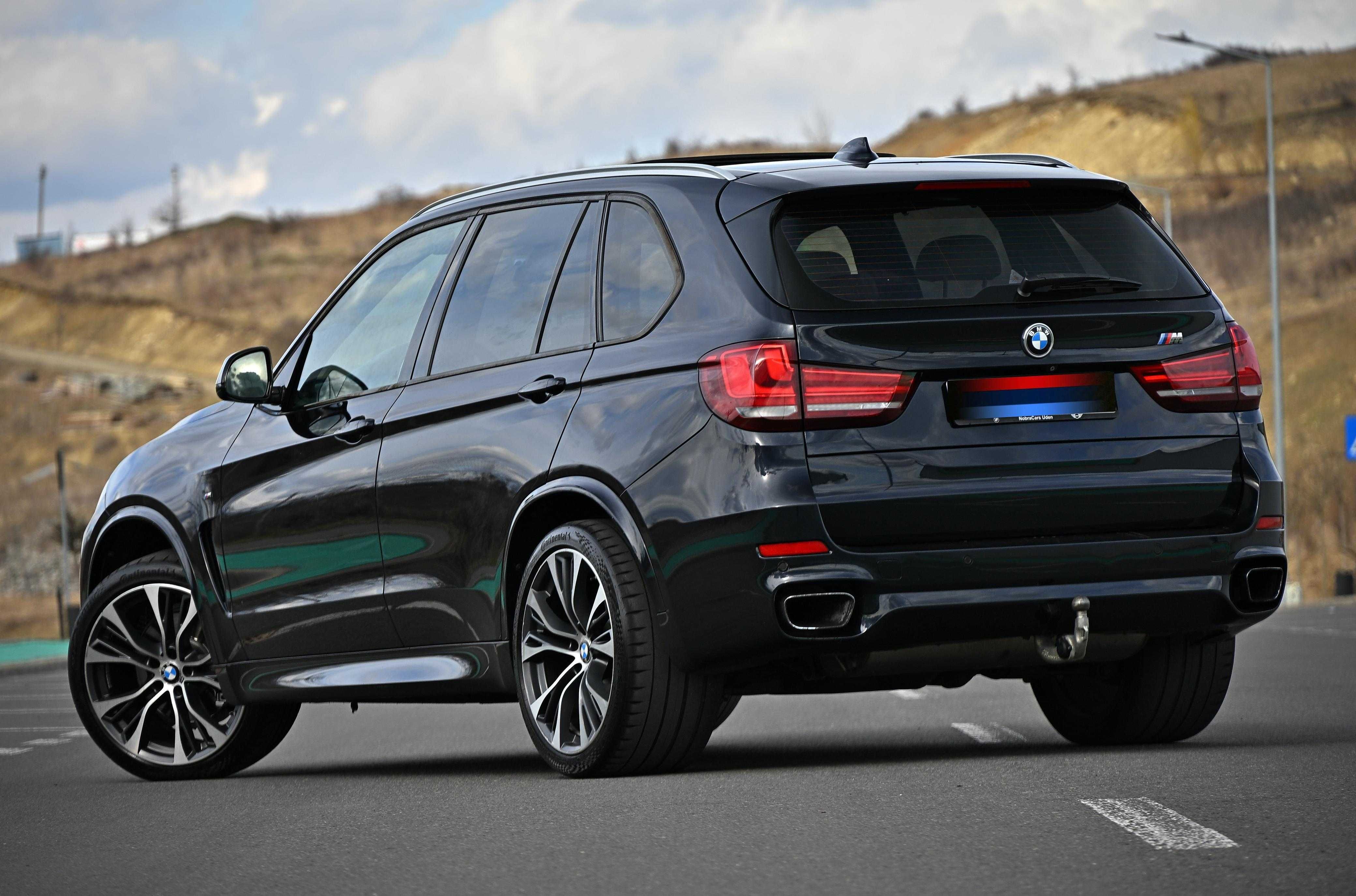 BMW X5 xdrive pano/headup/313cp
