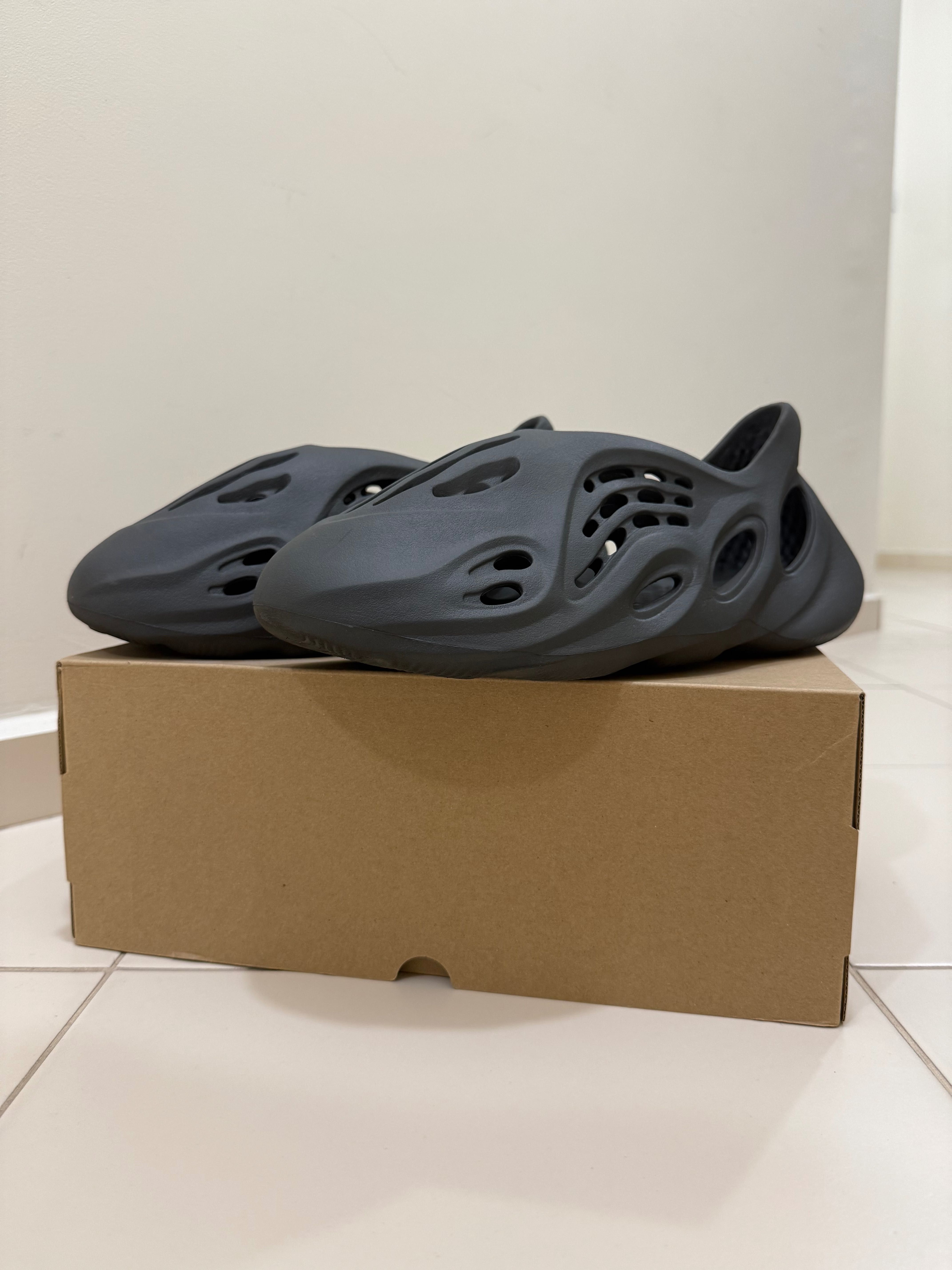 Adidas Yeezy Foam Runner