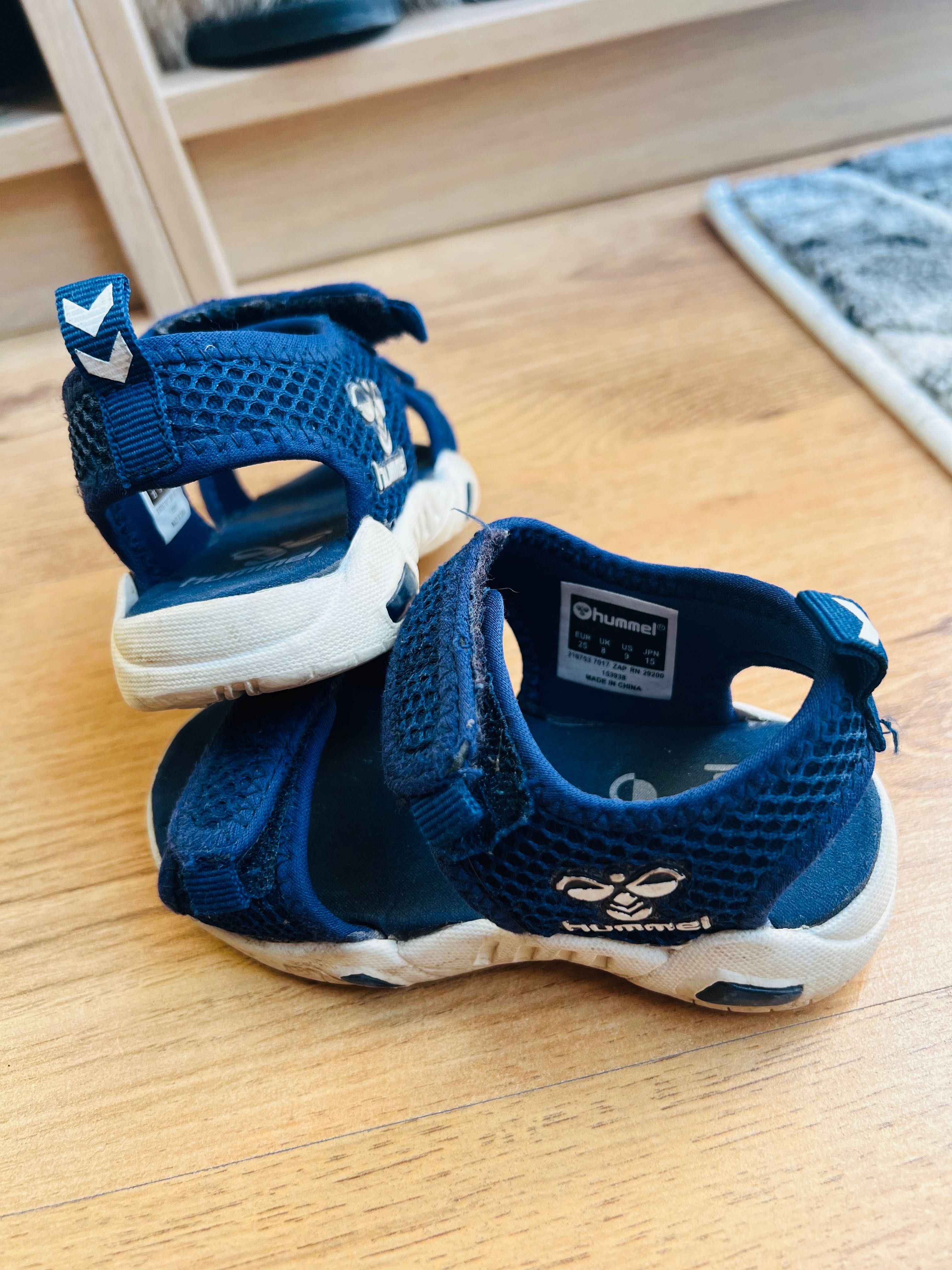 Детски сандали Hummel за момче