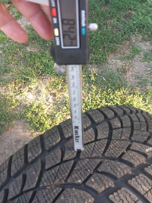 225/55 R17 Dunlop