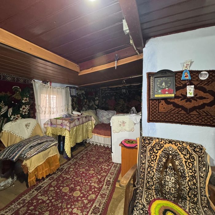 Casa si teren in localitatea Cozmesti, comuna Cozmesti, jud.Vaslui