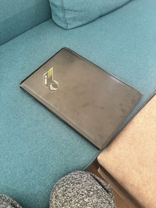 Clevo Gaming• Procesor i7.. 16gb ram.. Placa video Nvidia 6gb dedicat