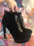 Botine Cristhelen B.