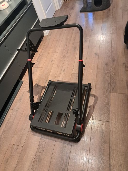 Vând suport pliabil pentru volan logitech