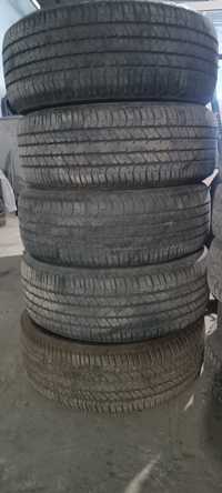 Продаю комплект шин+ запаска .Bridgestone dueler h-t