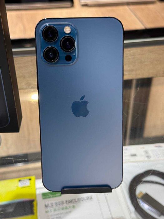Продается IPhone 12 Pro Max 256 gb Емкость 100%