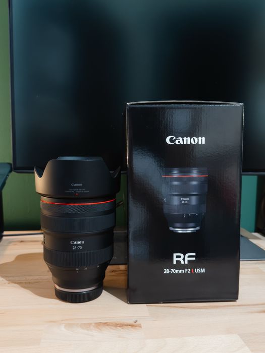 obiectiv Canon RF 28-70 mm f2 L USM