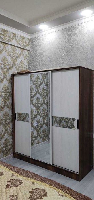 Сдаётся кв ор-р Чайхана Салом 2/2/4 ул Буюк Ипак Йули 337*