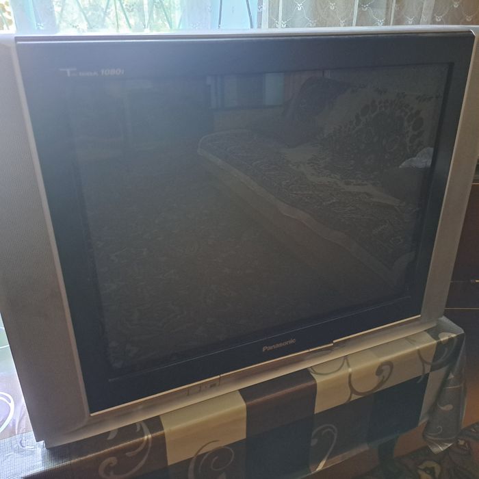 Продается телевизор