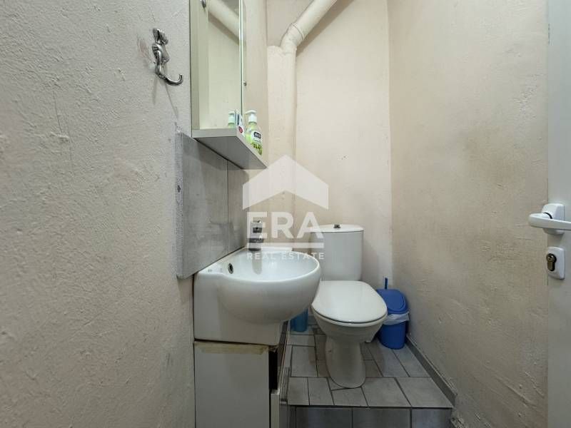 Продава се Тристаен апартамент в с. Айдемир, Област Силистра - 98 кв.м за 694 €/кв.м - Снимка #8
