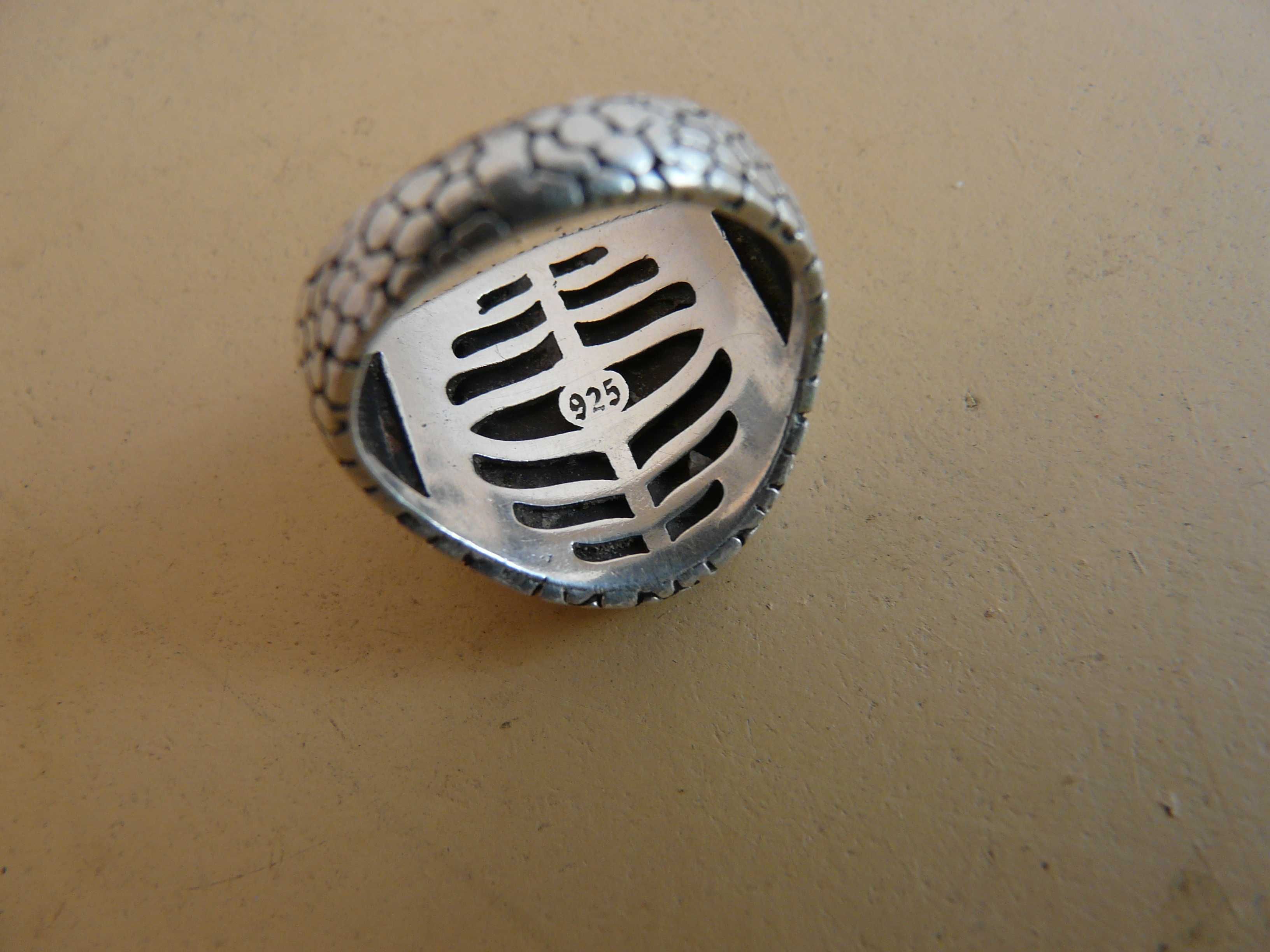Бутиков мъжки сребърен пръстен - 8
