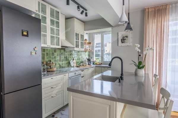 Тристаен апартамент под наем в Центъра 11796681