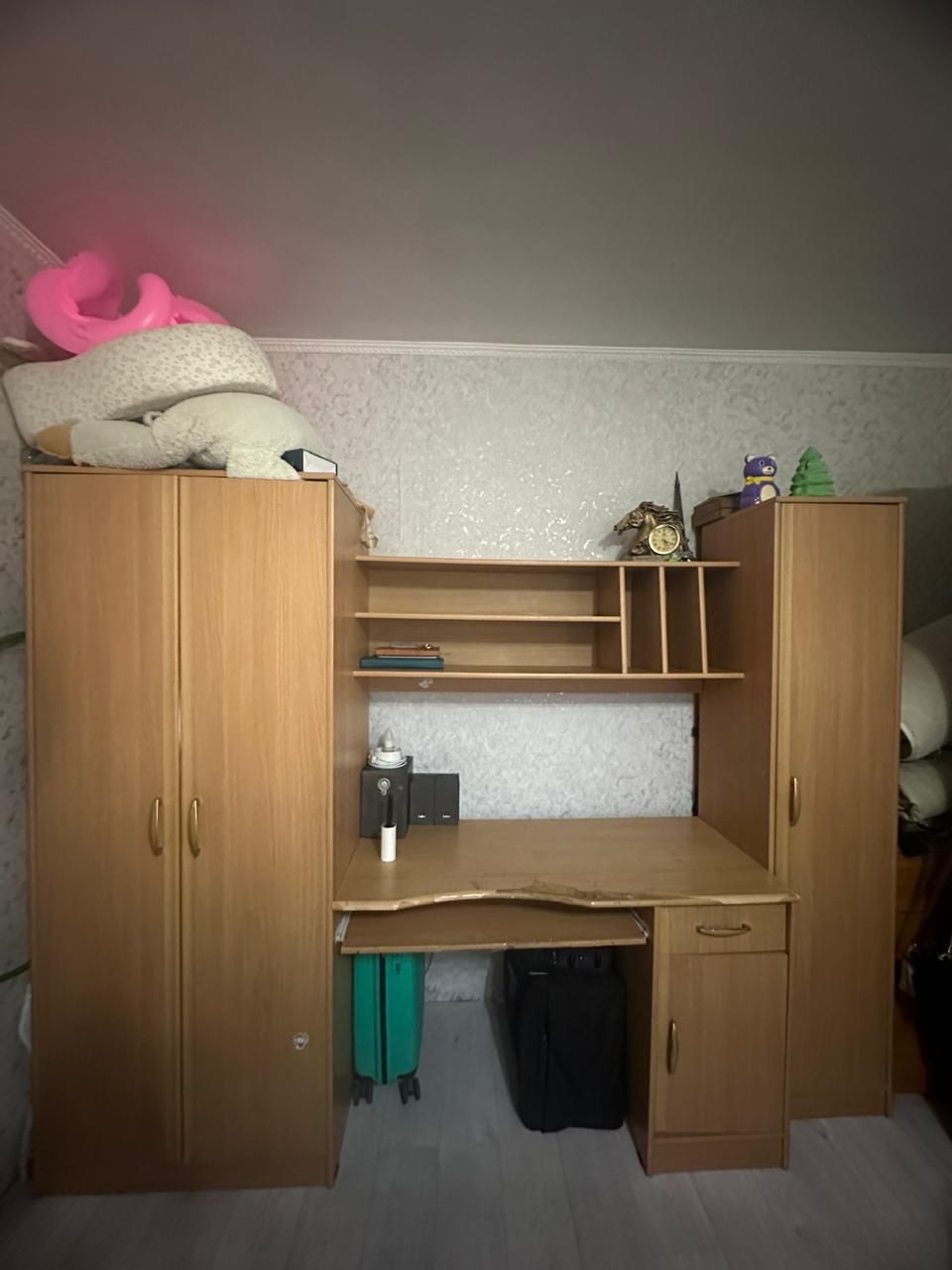 Детский шкаф с партой
