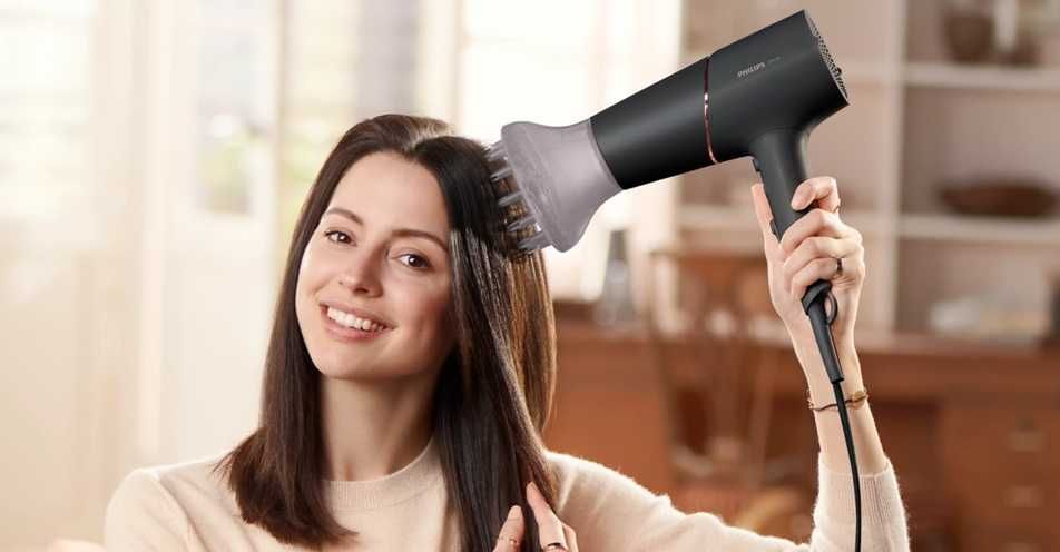 Сешоар Philips BHD538/30, 2300W, ThermoShield технология