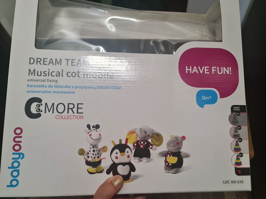 Carusel muzical nefolosit