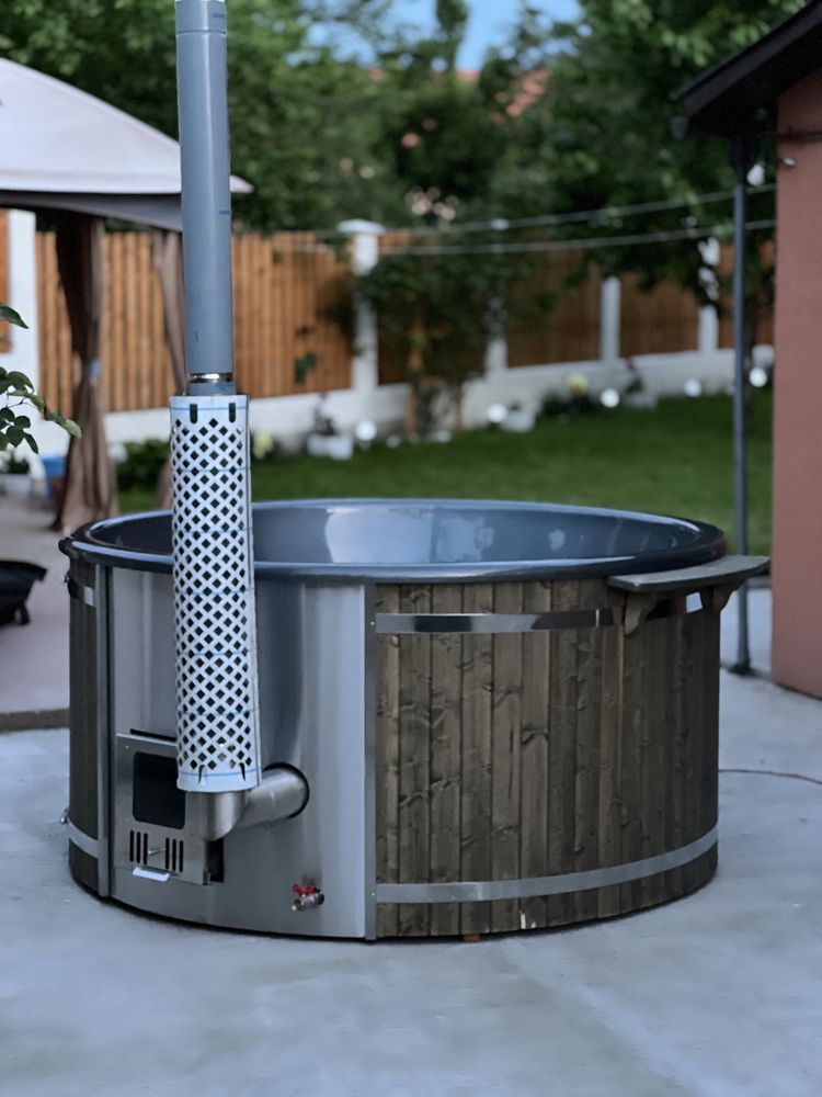 Ciubar jacuzzi din fibra de sticla