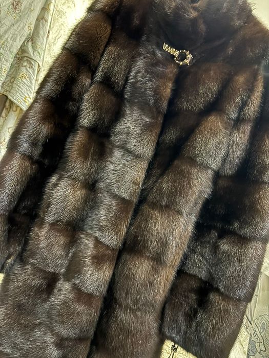 Продам норковую шубу
