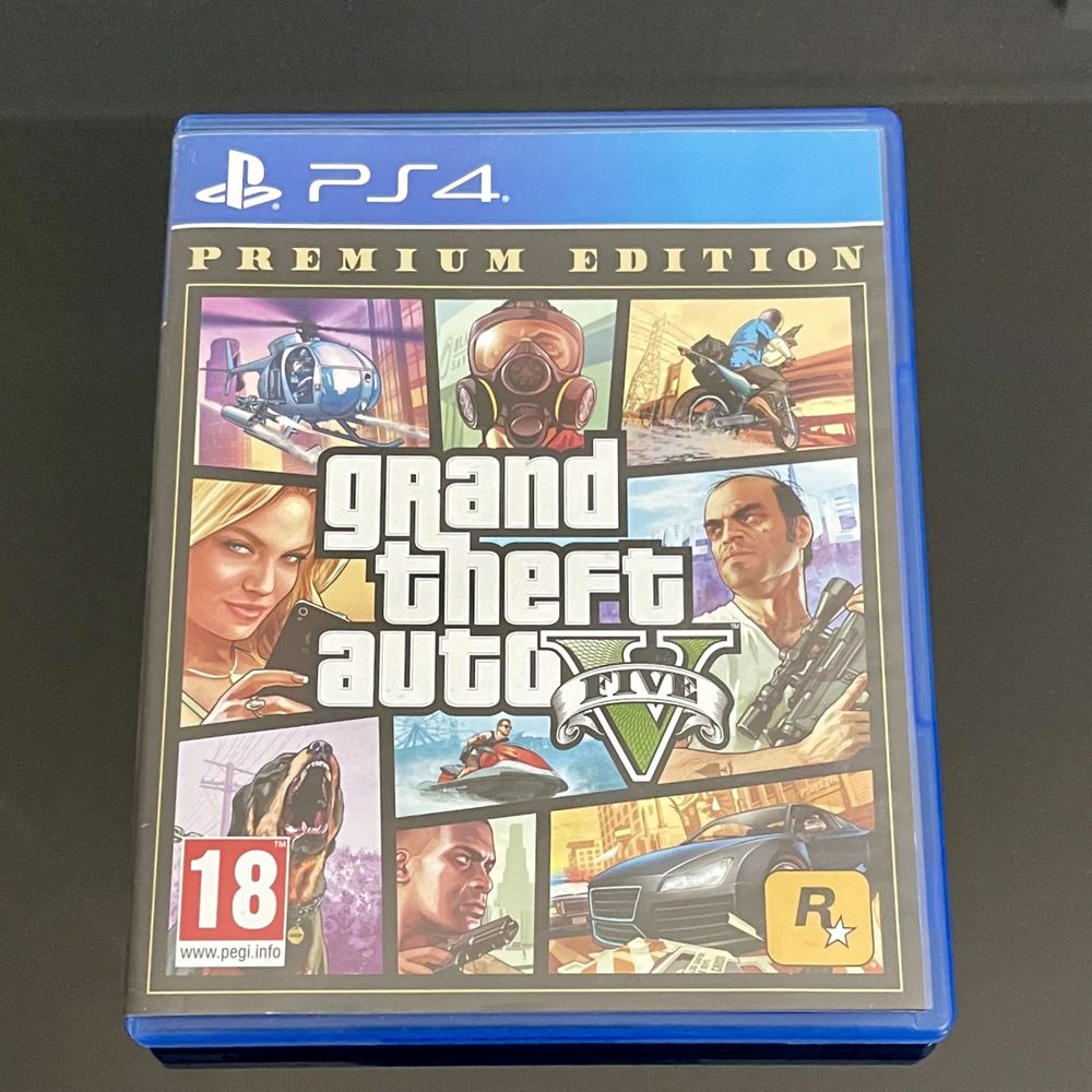 Диск GTA 5 на PlayStation 4 / PS4 / ГТА 5 Плейстейшен