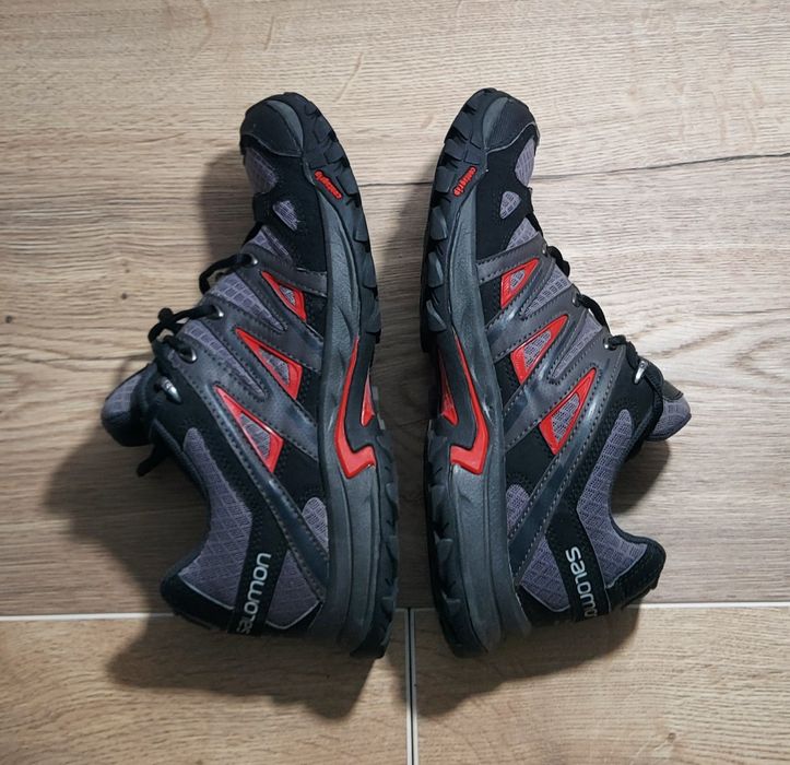 Pantofi drumetie Solomon Eskape Aero, trekking, trail Gri/Rosu, Nr. 40