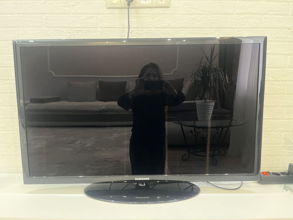 Телевизор Самсунг