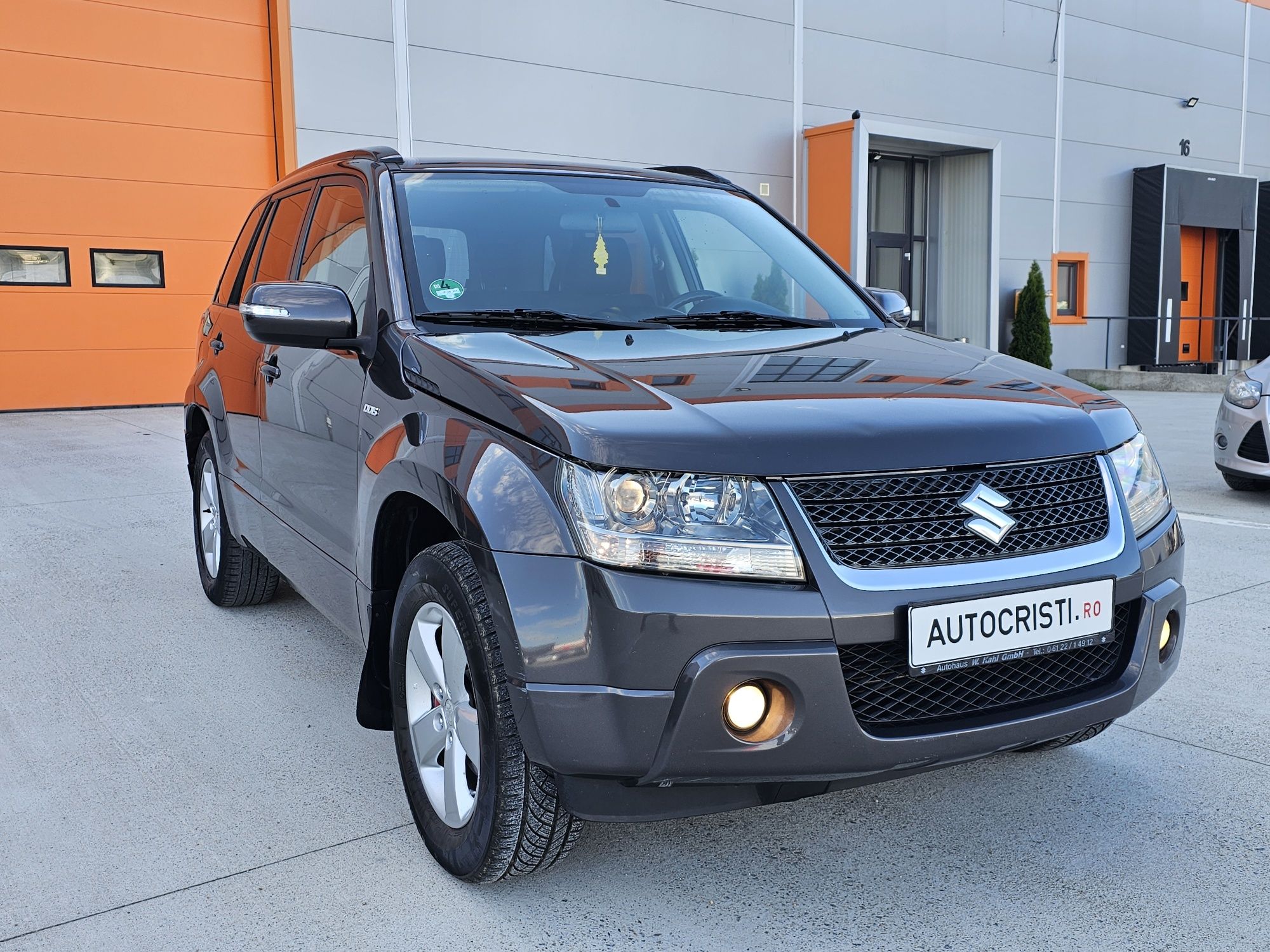 Suzuki grand vitara,4x4,1.9Diesel,Navi,Clima,Jante,Cârlig,Posibil Rate