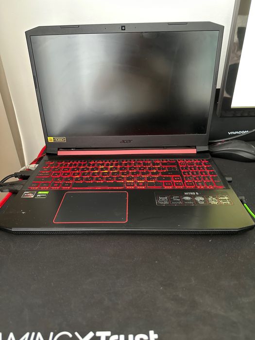 Acer nitro 5 - Геймърски лаптоп