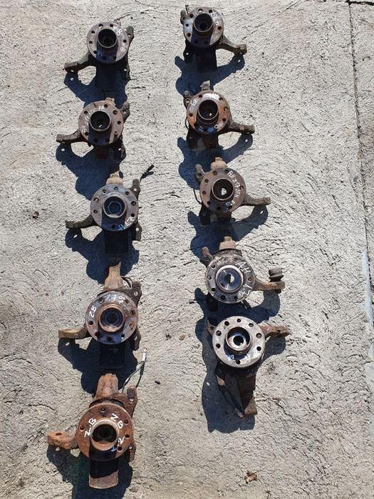 Fuzeta stanga fata Opel Zafira B 1.6 1598 cmc 115HP / 85kW; 1.8 1796 c