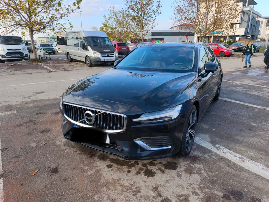 Volvo V60 T8 Plug-in Hybrid 2019 AWD