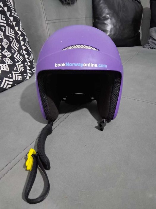 Детска скиоркса каска GEBE момичешка