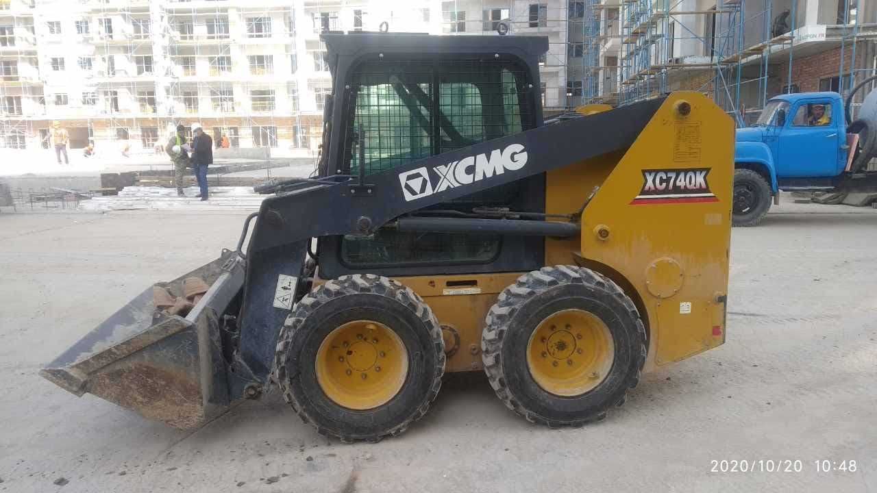 Продается Мини погрузчик XCMG XC740K 4 штук