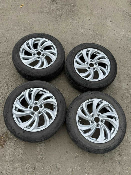 Диски R16 (универсальные разбег 5*112)