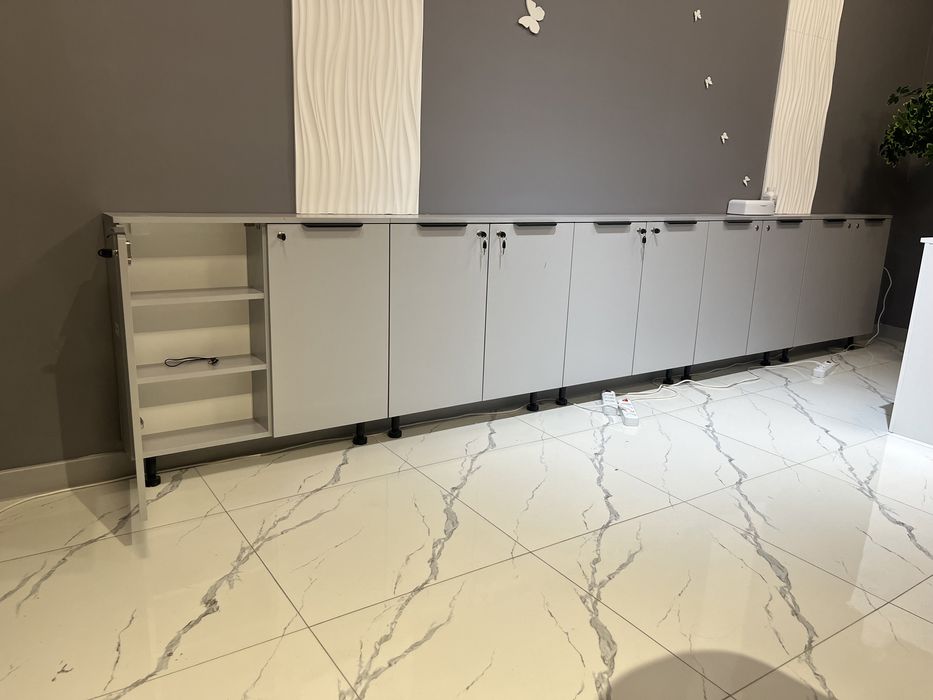 Продам шкафчики для косметики