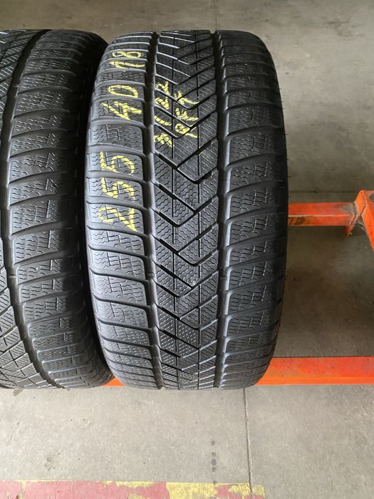 Anvelope iarna 225/45/18 si 255/40/18 Pirelli Sottozero 3 Run Flat