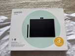 Графичен таблет Wacom - Intuos M Bluetooth, Pistachio