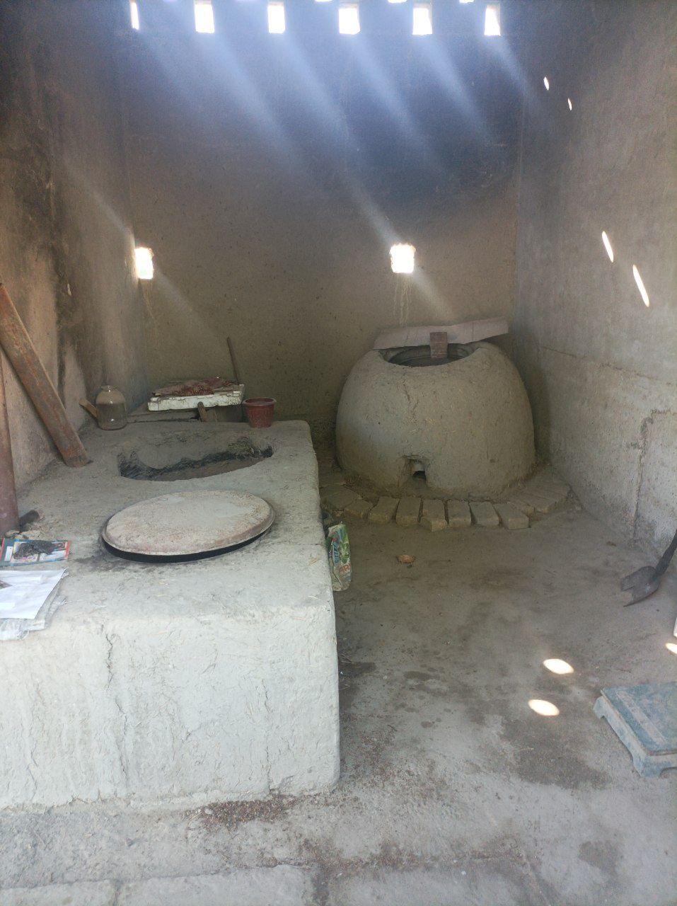 Uchastka sotiladi. 45000 $