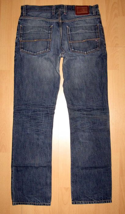 Blugi Tommy Hilfiger W 33 x L 32 / Talie 86 cm - Lungime 108