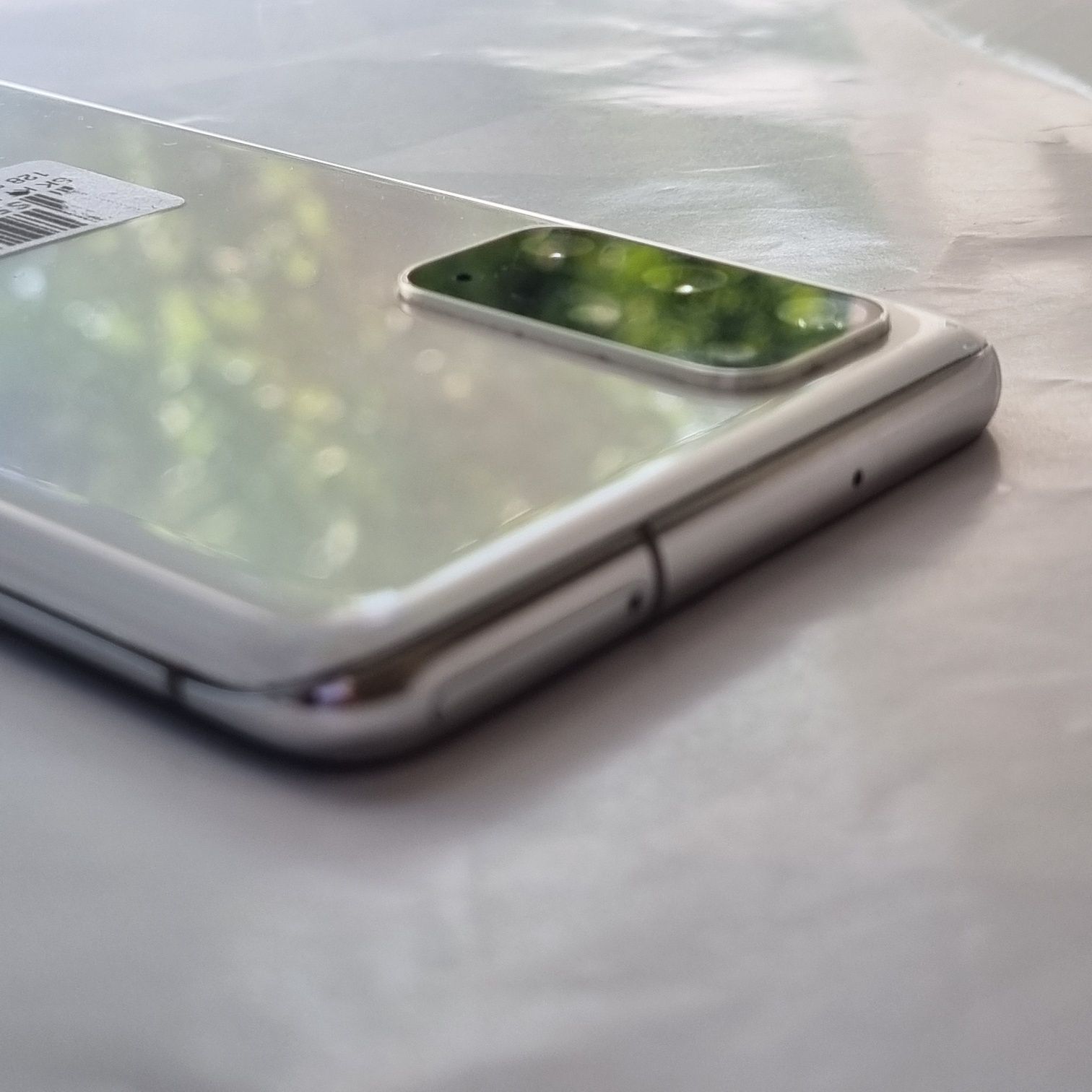 Samsung s20 plus 12/256gb