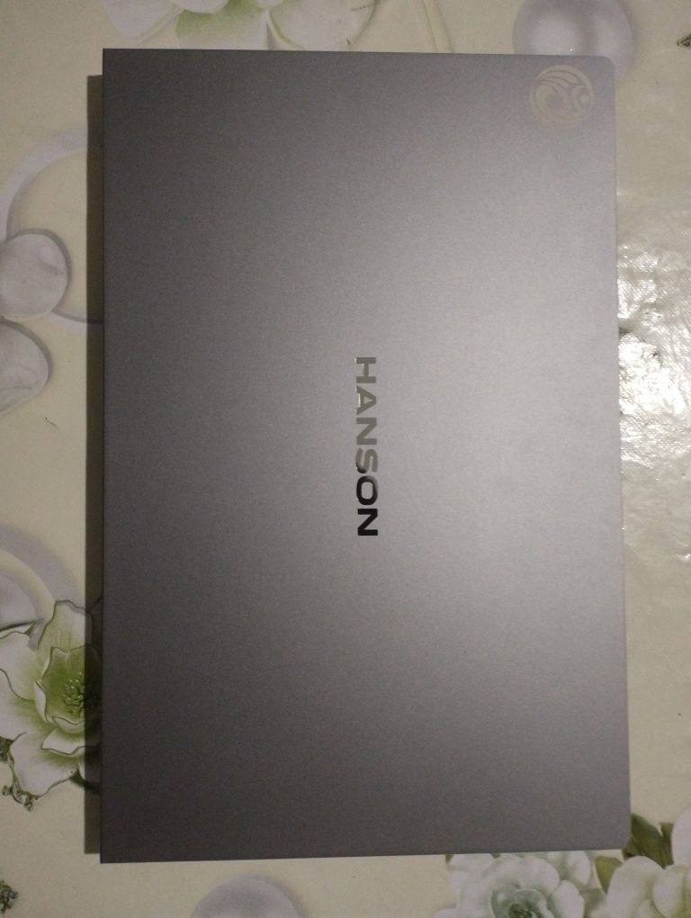 HANSON Laptop 15.6 dyum       intel core i5 12600H