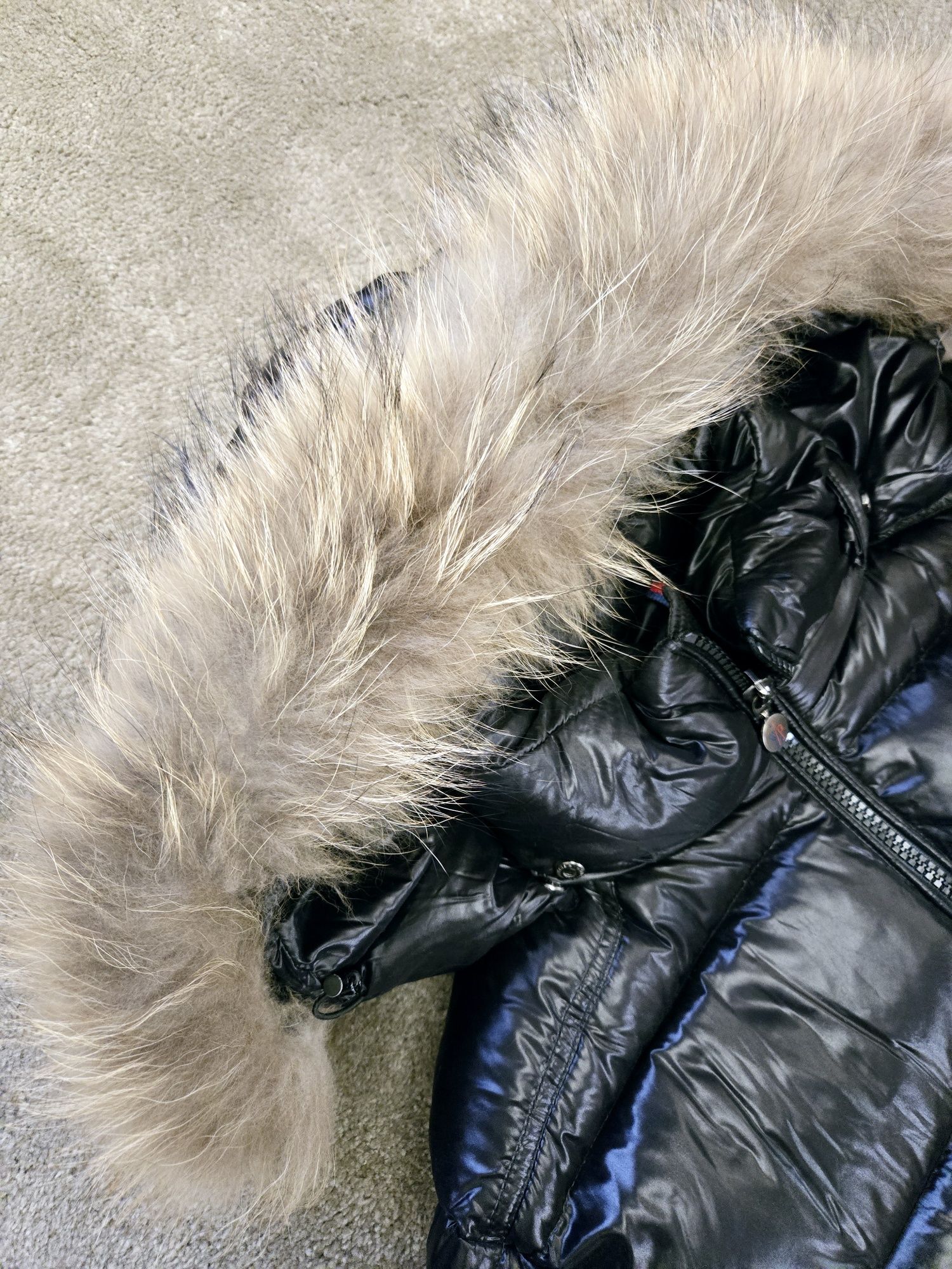 Мъжко яке MONCLER с естествен пух